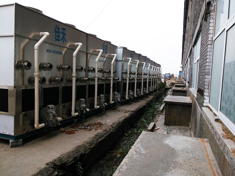 金屬鑄造行業用閉式冷卻塔 金屬鑄造行業用閉式冷卻塔