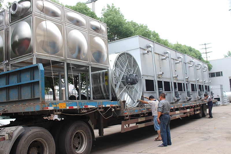 逆流閉式冷卻塔發(fā)貨 逆流閉式冷卻塔發(fā)貨